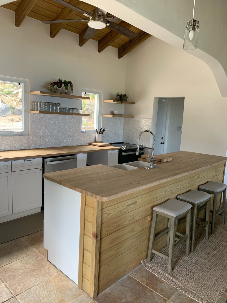 Kitchen Island with Farmhouse sink 