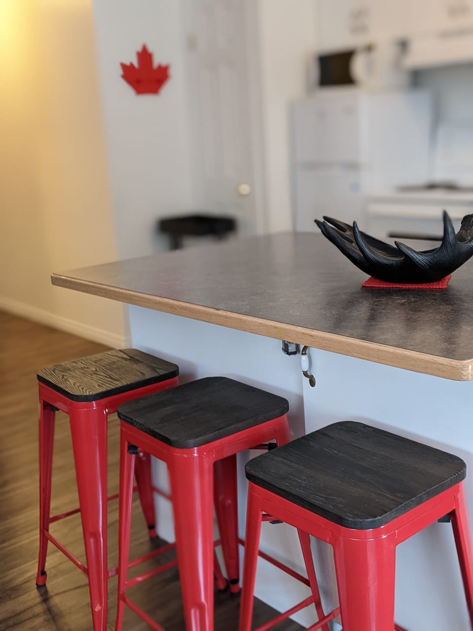 Fully equipped kitchen - breakfast peninsula