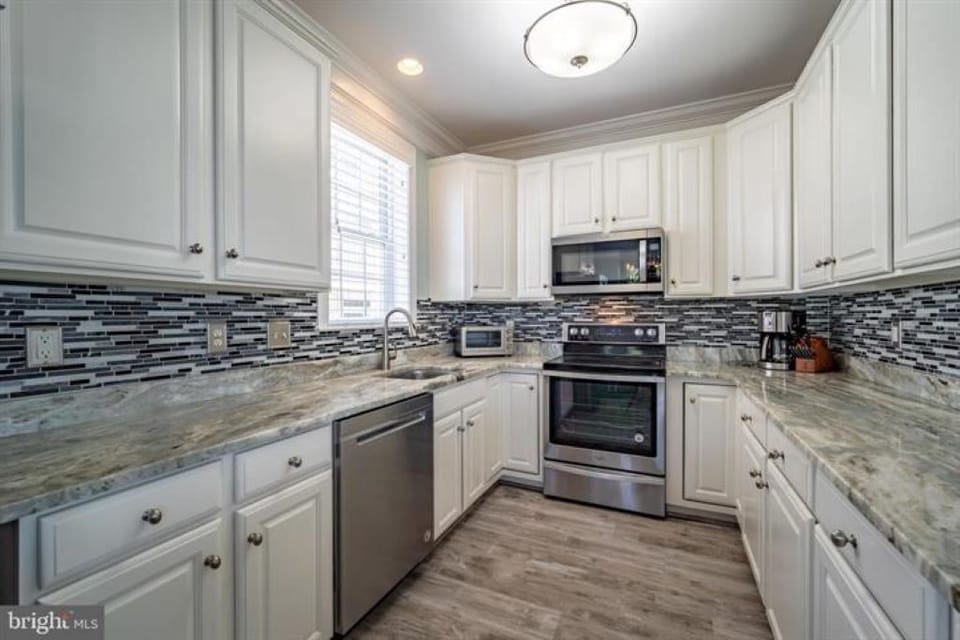 Kitchen (2)