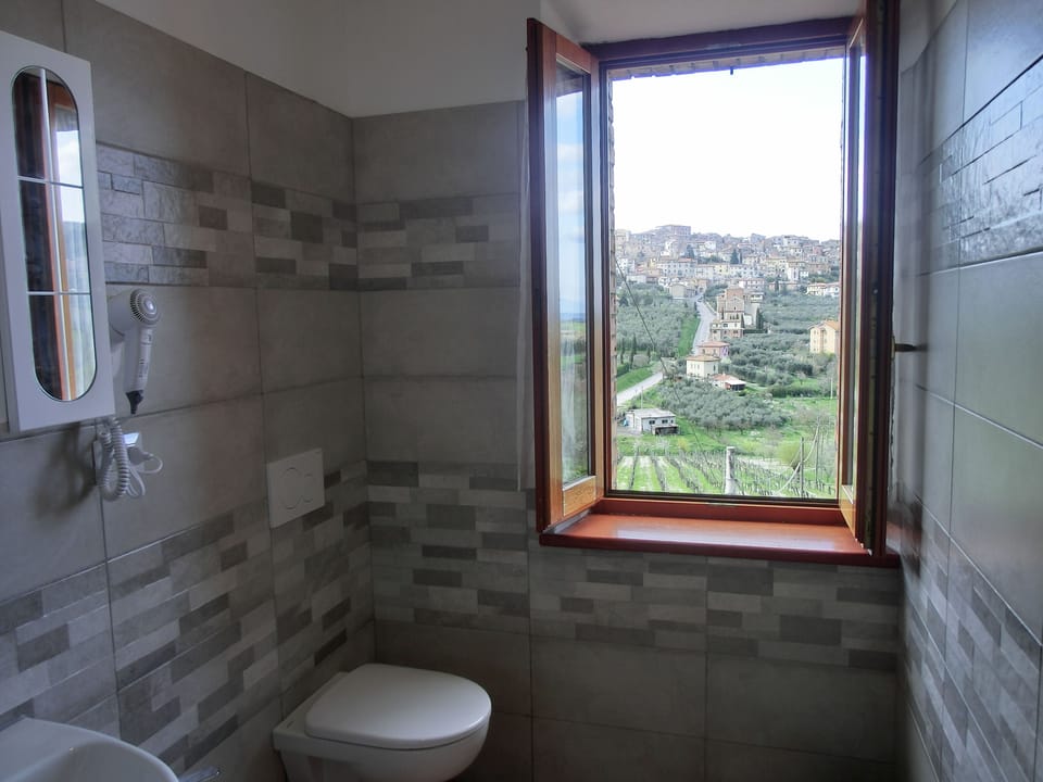 Superior Apartment, 1 Bedroom, Air conditioning, Valley View | Down comforters, in-room safe, desk, laptop workspace