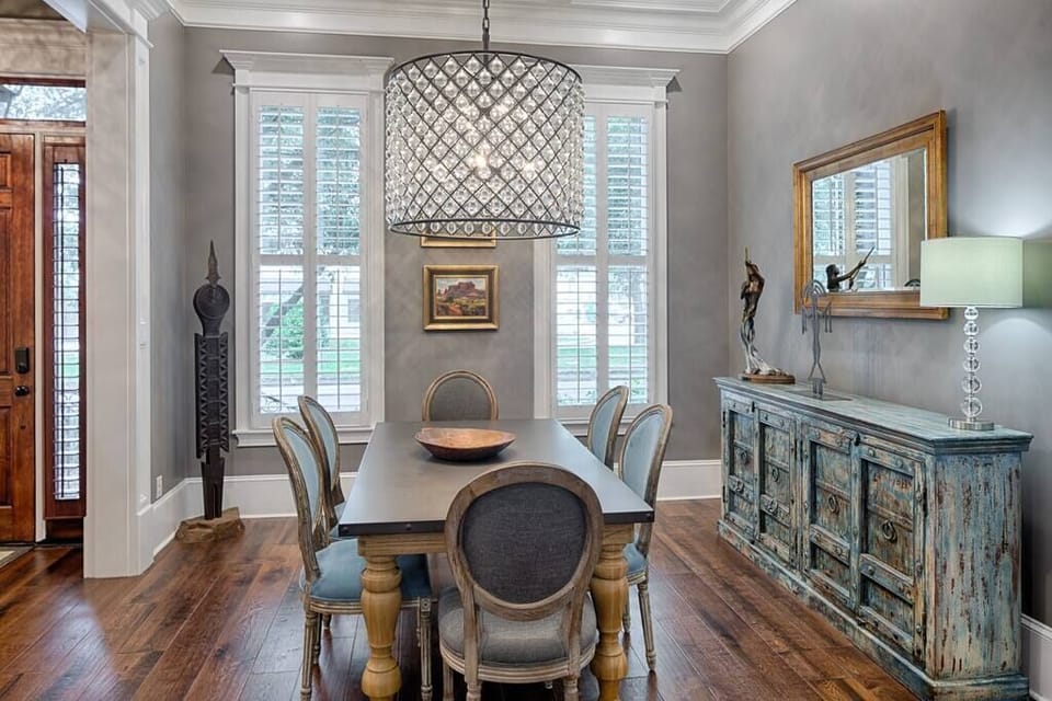 Dining Room - Seats 6 (4)