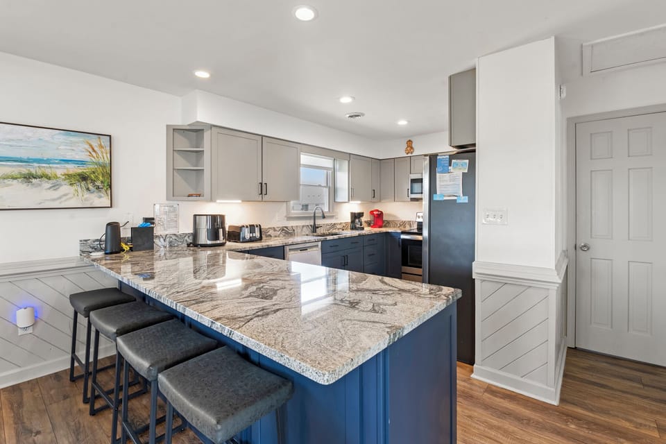DU804: Beach House | Top Level Kitchen