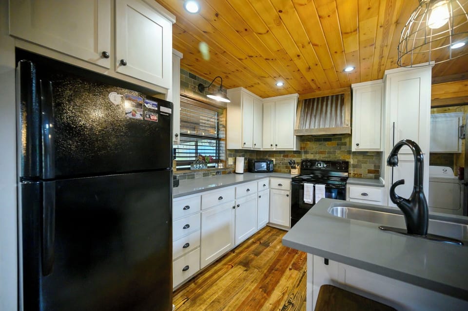 Kitchen - Electric Stove and Oven
