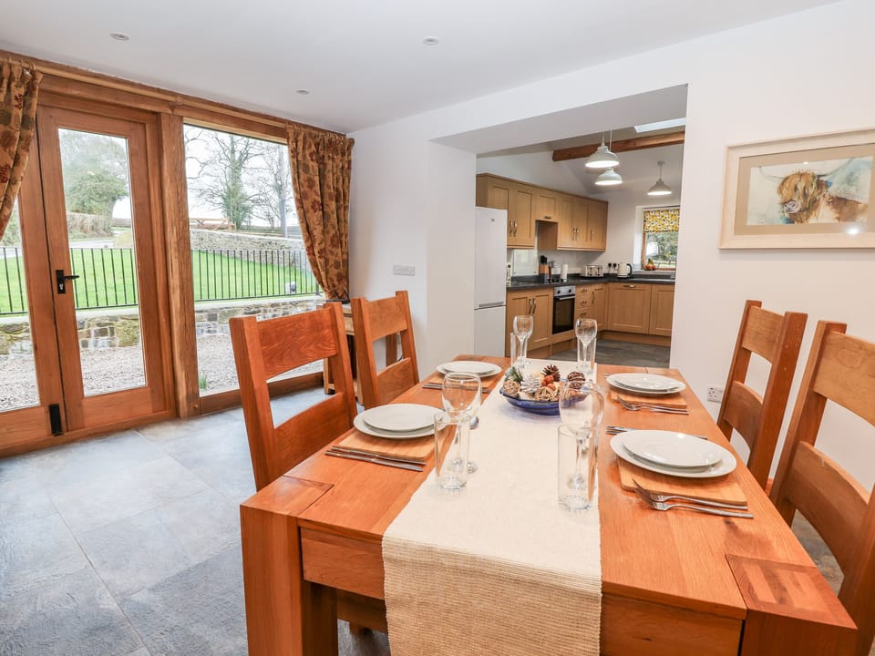 Cottage | Interior