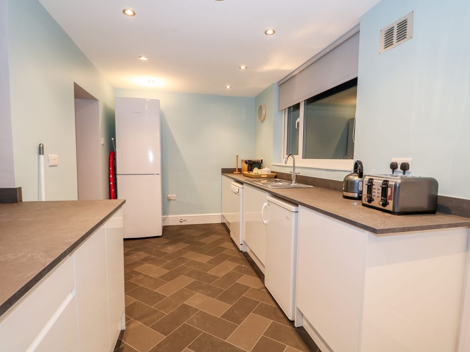 Cottage | Interior