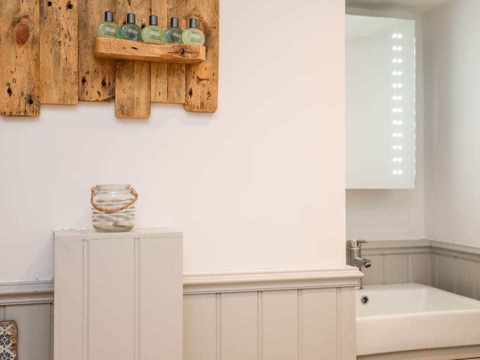 Ty ar Ben Bryn Cottage in Aberffraw