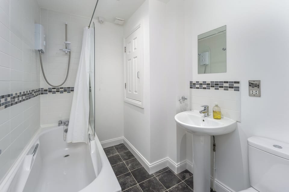 39 Longbeach Drive Cottage in England