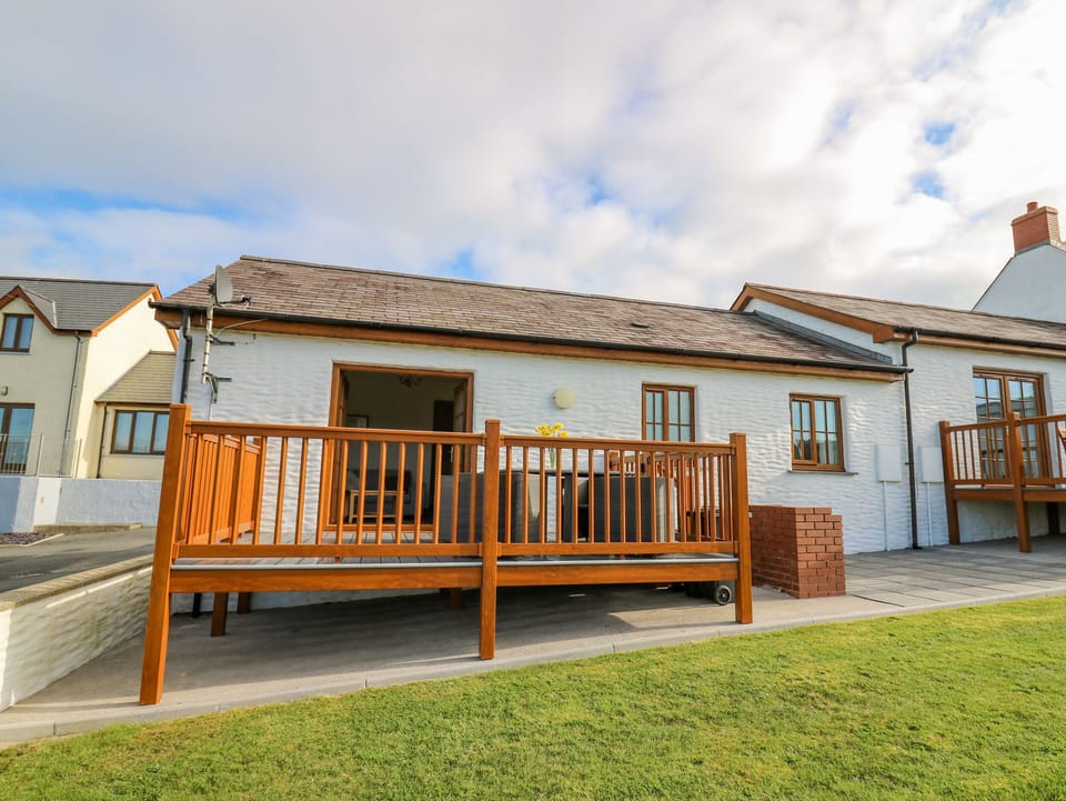 Cottage | Exterior