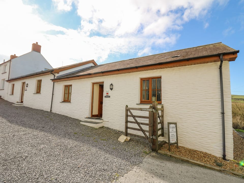 Cottage | Exterior