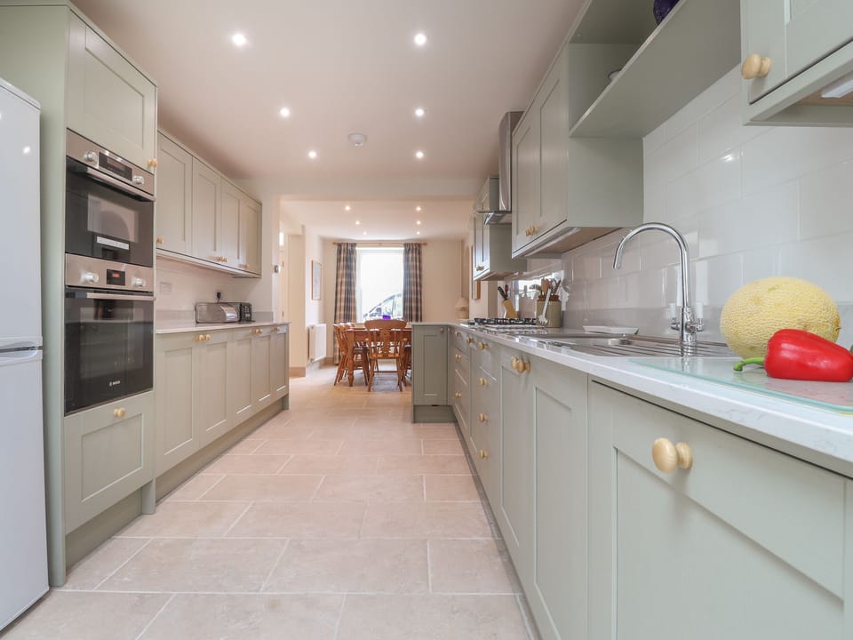 Cottage | Interior