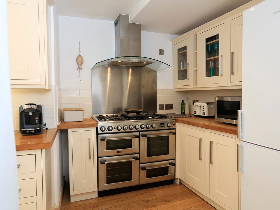 Cottage | Interior