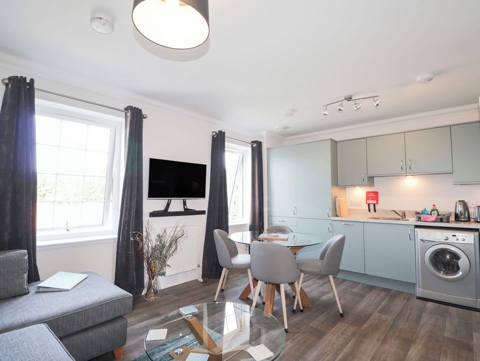 Cottage | Interior