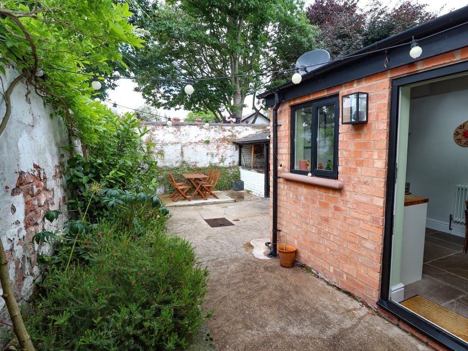 Cottage | Interior