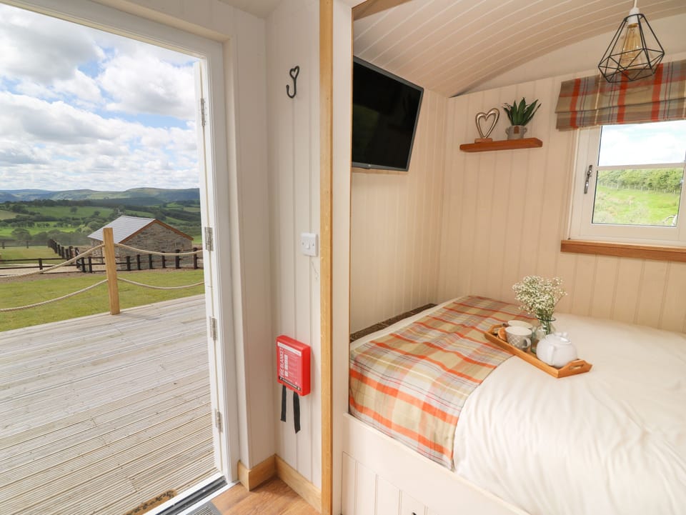 Cottage | 1 bedroom, individually decorated, individually furnished, free WiFi