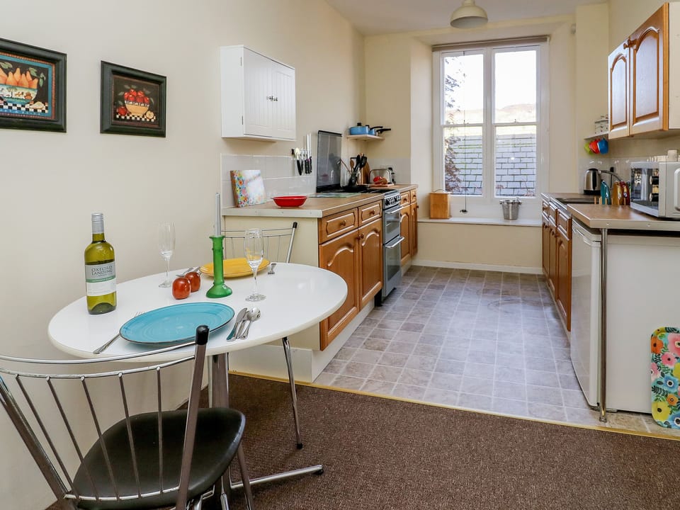Cottage | Interior