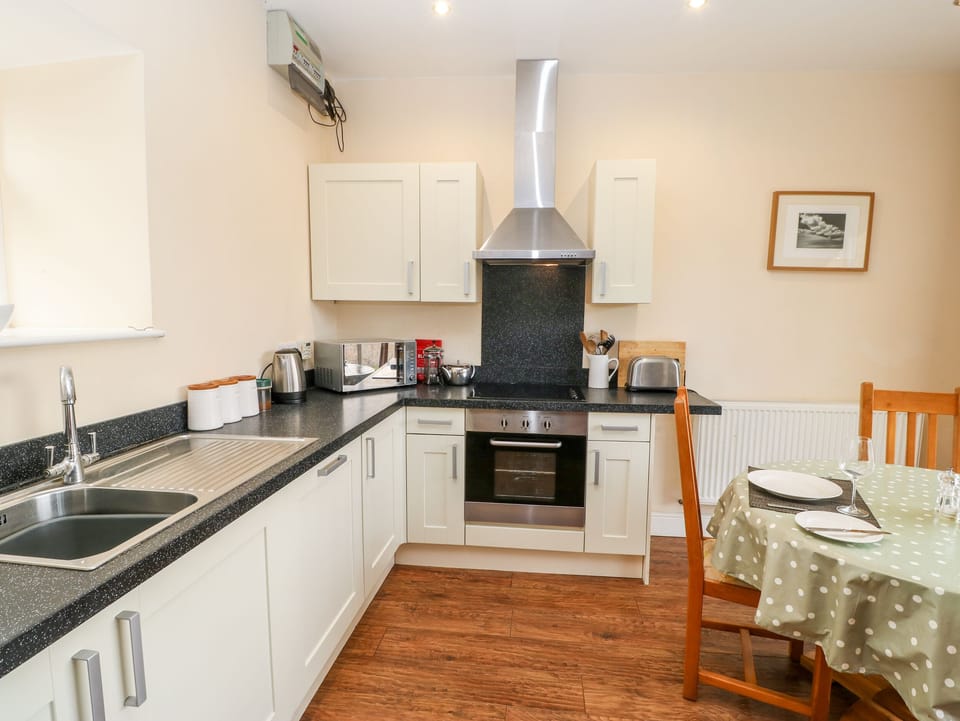 Cottage | Interior