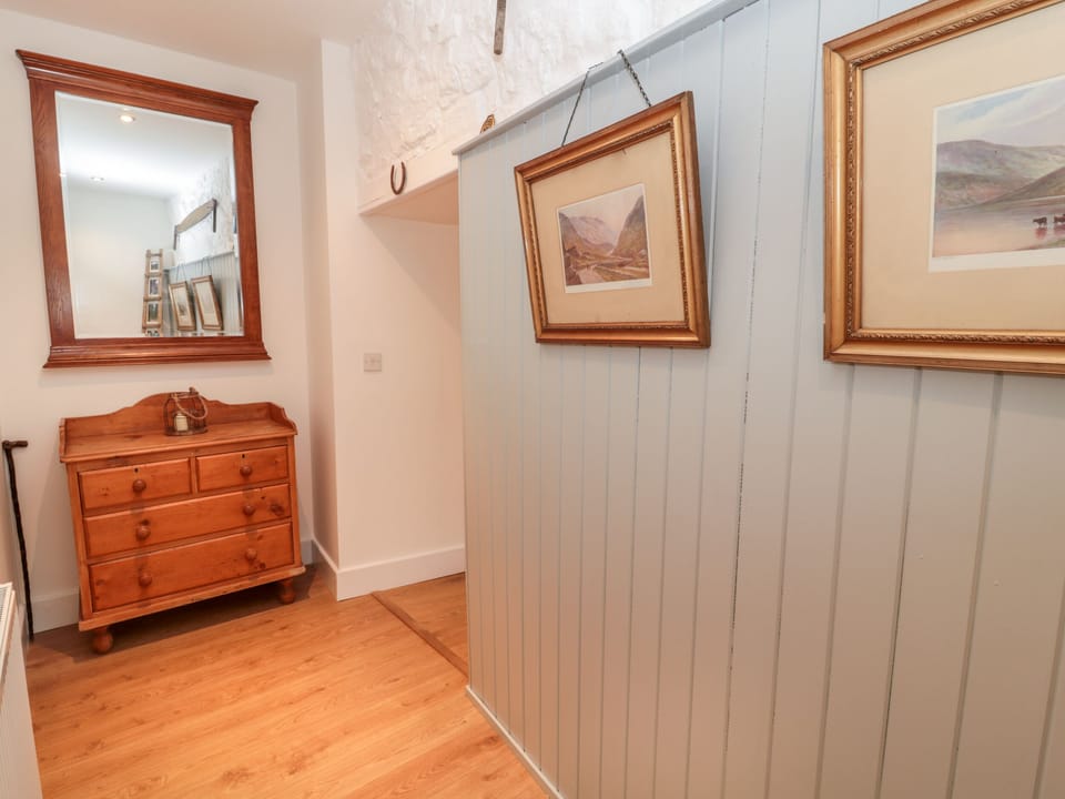 Cottage | 3 bedrooms, individually decorated, individually furnished, free WiFi