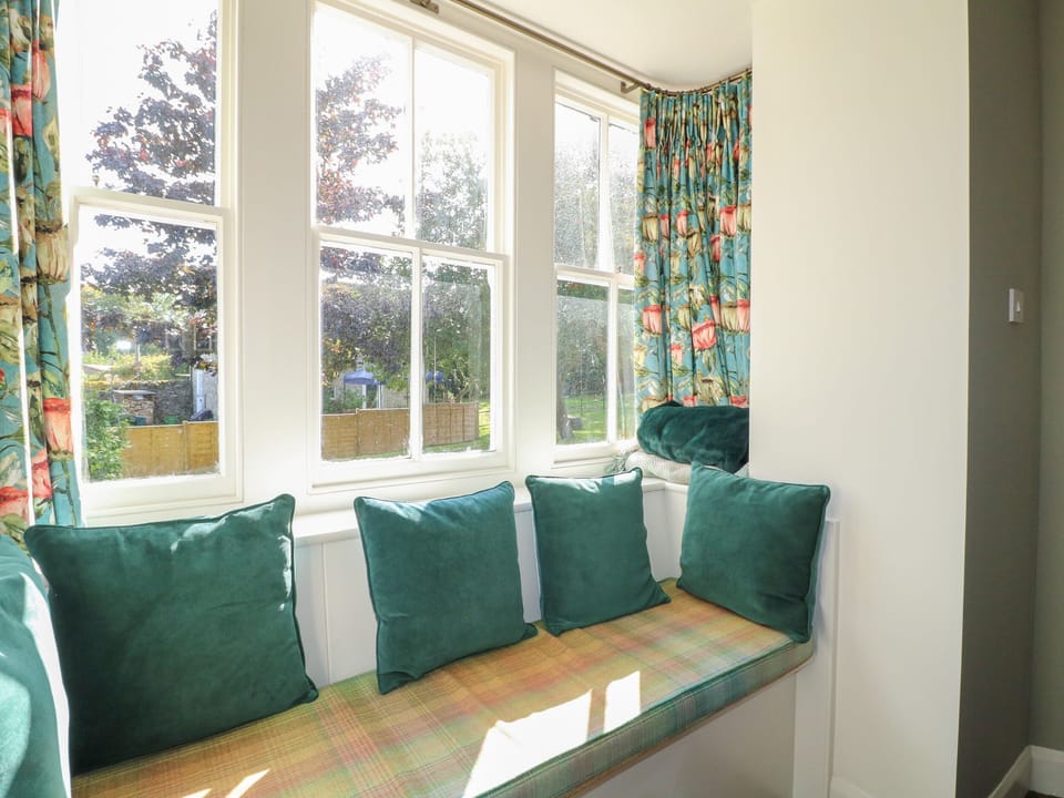 Cottage | Interior