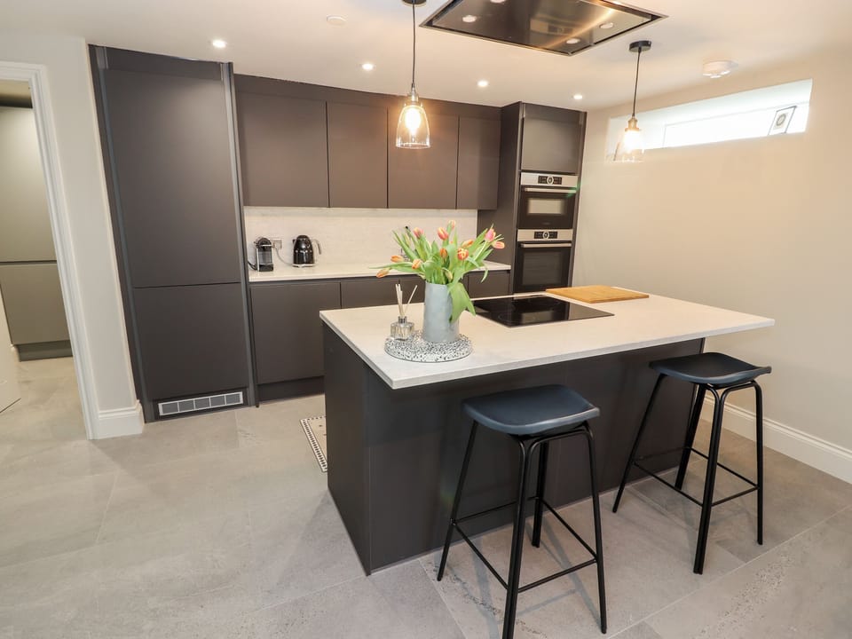 Cottage | Interior