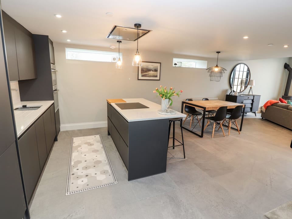 Cottage | 1 bedroom, individually decorated, individually furnished, free WiFi