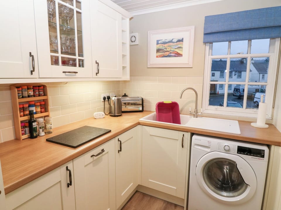 Cottage | Interior