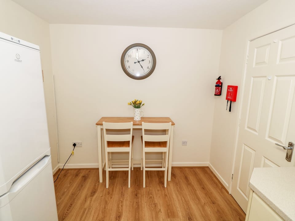 Cottage | 4 bedrooms, individually decorated, individually furnished, free WiFi