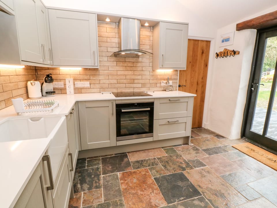 Cottage | Interior