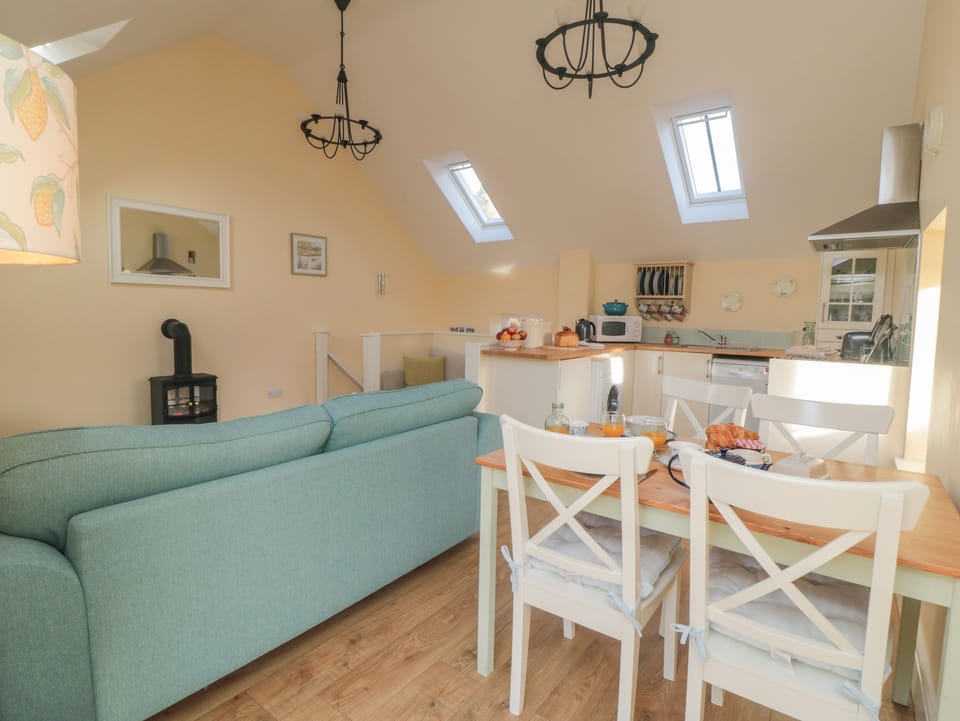 Cottage | Interior