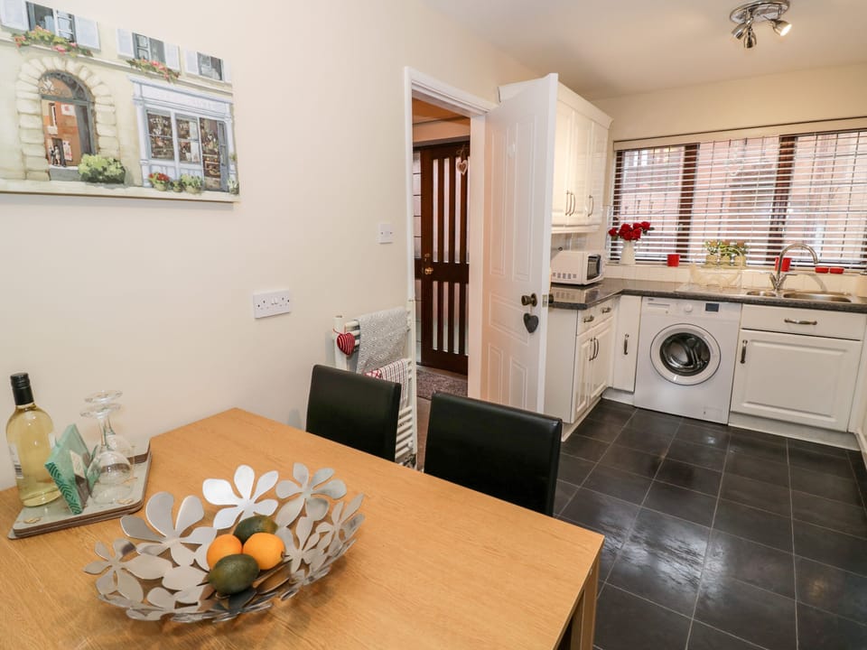 Cottage | Interior