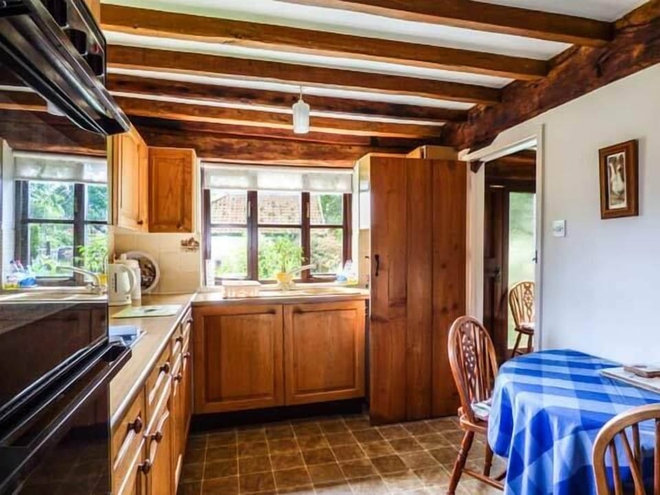 Cottage | Interior