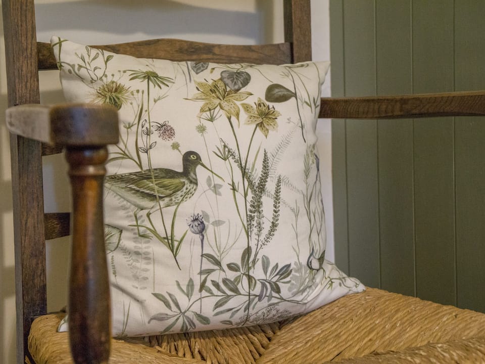 Cottage | Interior