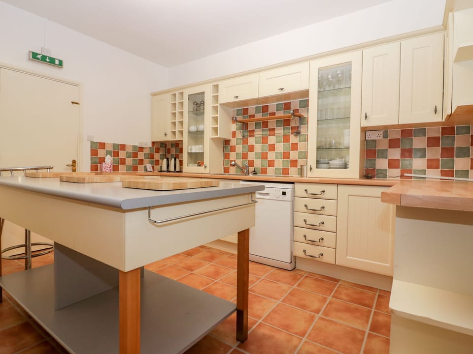 Cottage | Interior