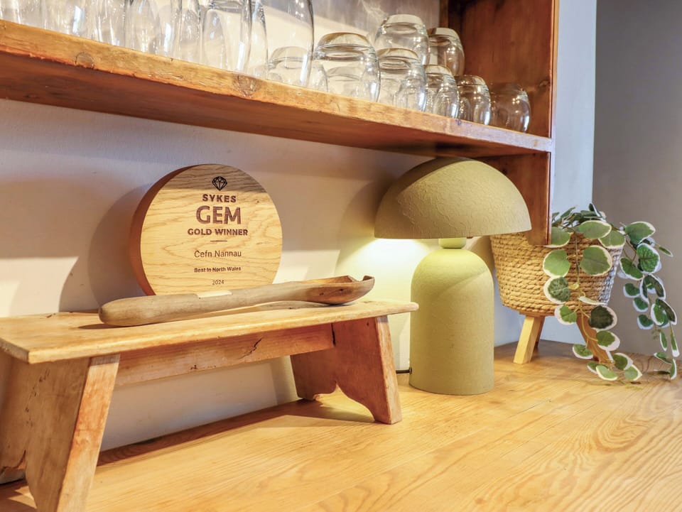 Cottage | Interior