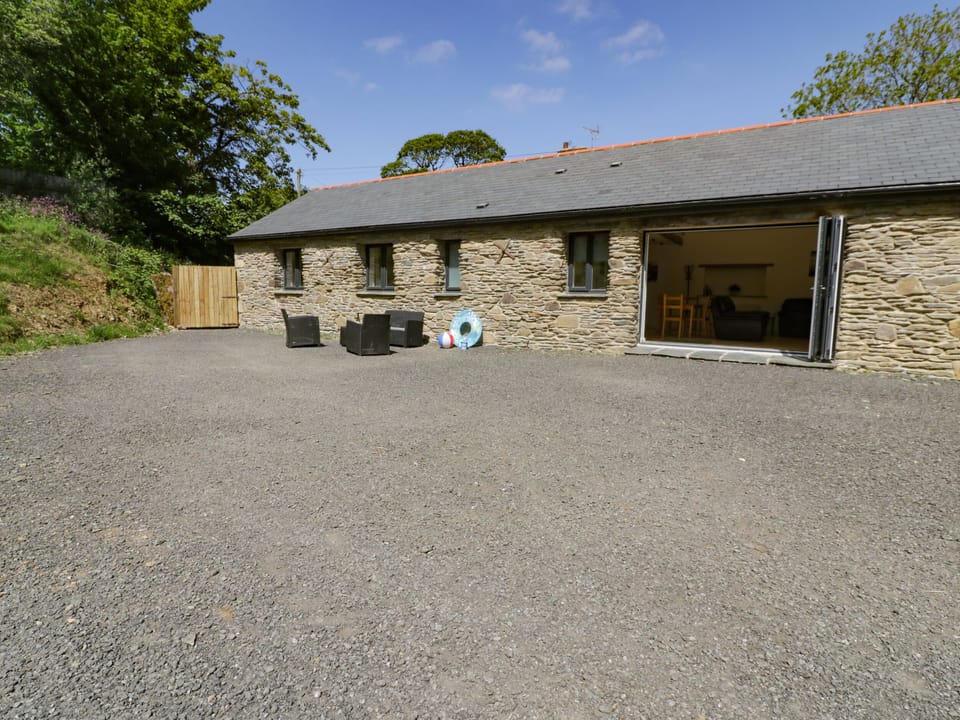 Cottage | Interior