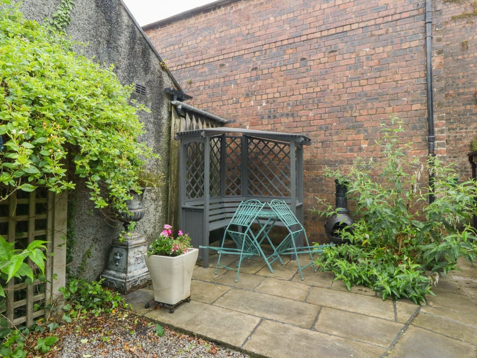 Cottage | Interior