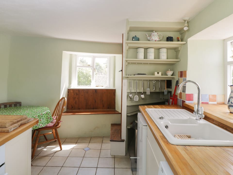 Cottage | Interior