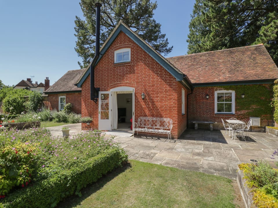Cottage | Interior