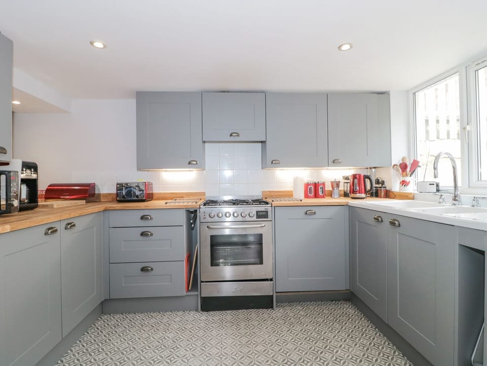 Cottage | Interior