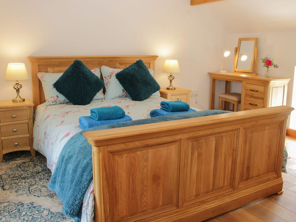 Conquer Hall Cottage in Wales