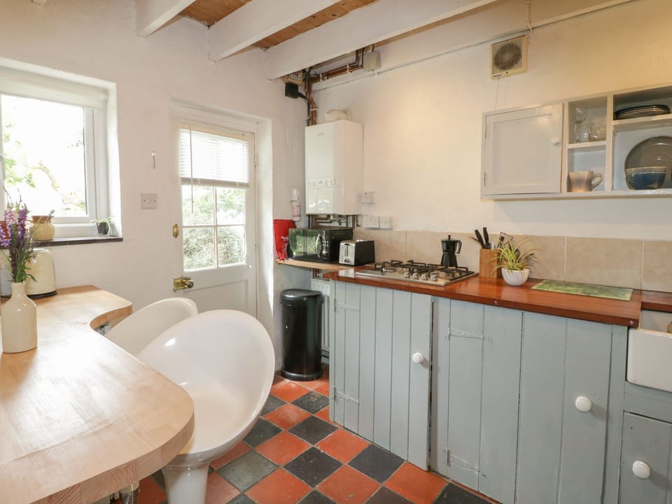 Cottage | Interior