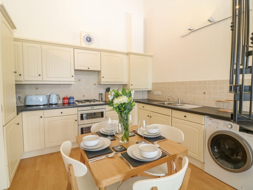 Cottage | Interior