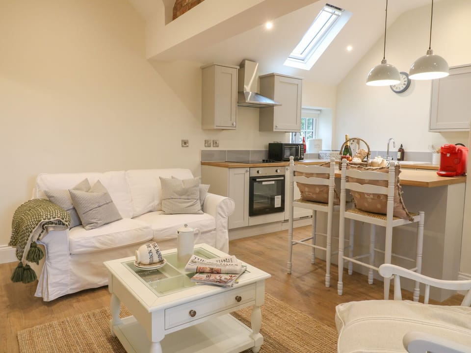 Cottage | Interior