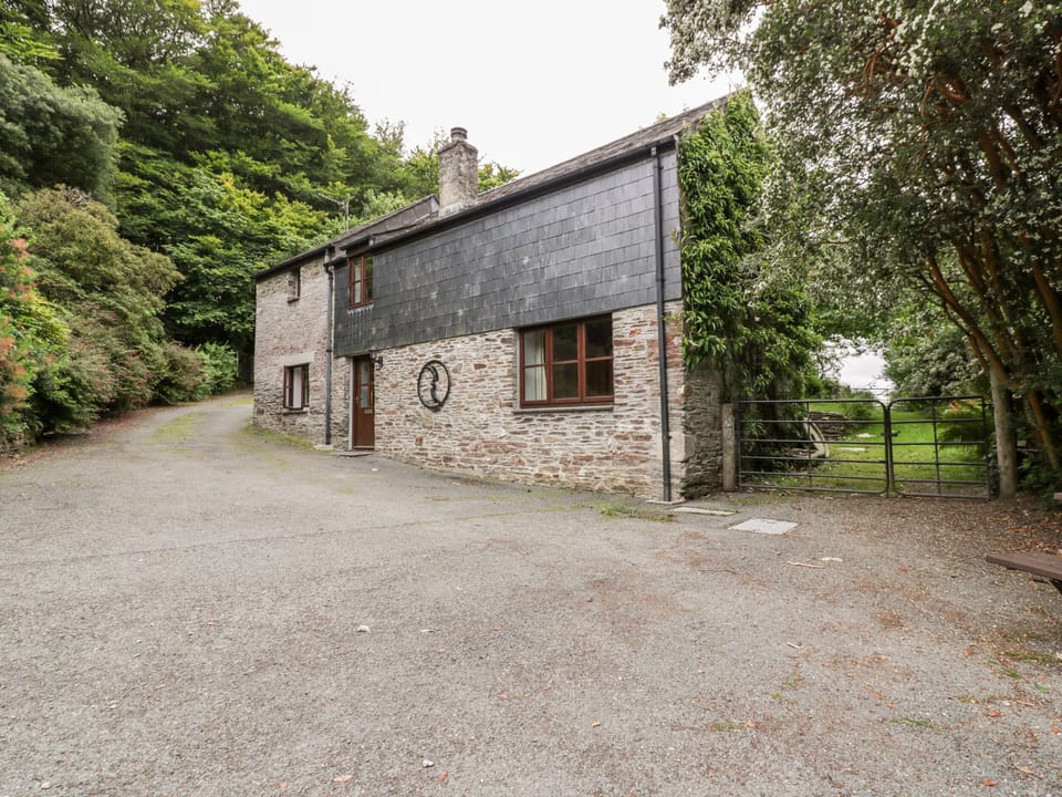 Cottage | Front of property