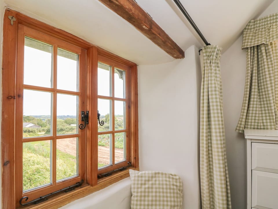 Cottage | 2 bedrooms, individually decorated, individually furnished, free WiFi
