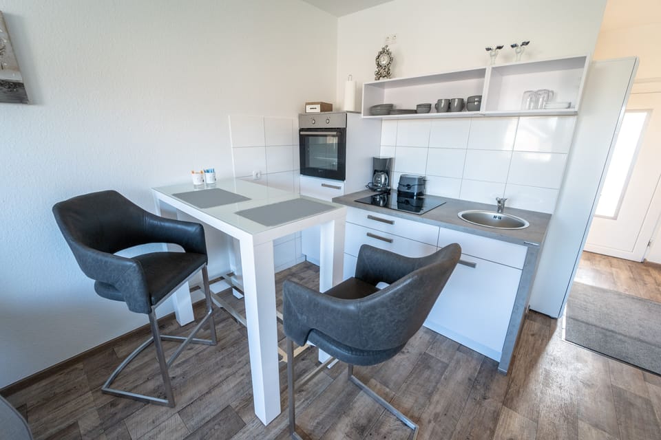Comfort Apartment | In-room dining