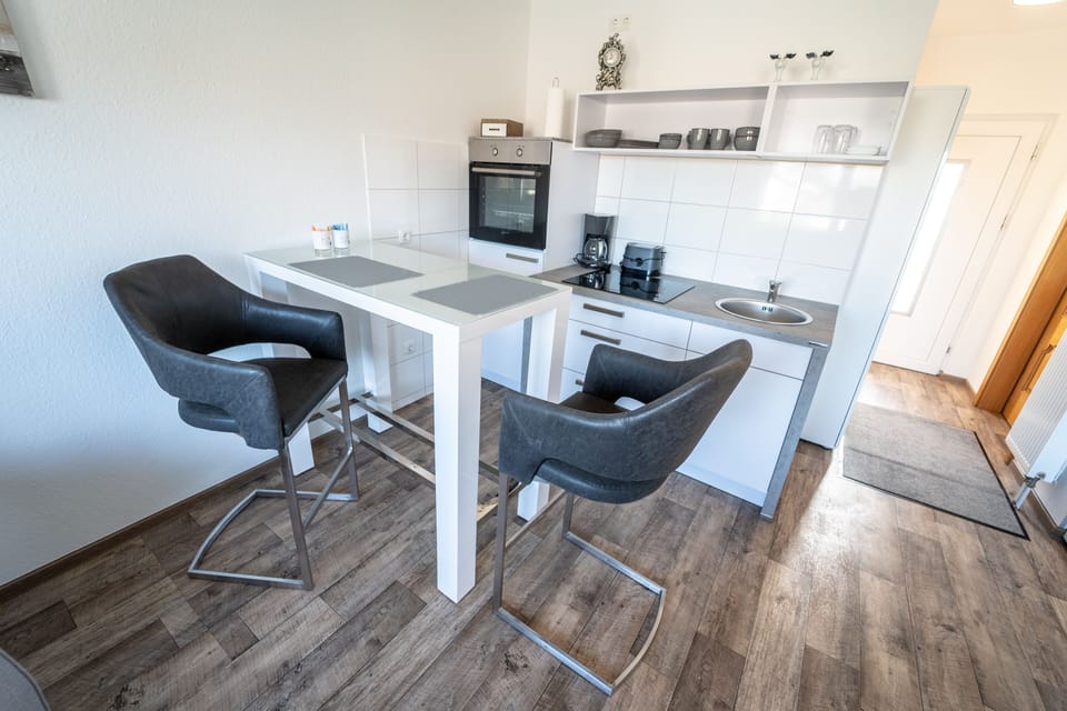 Comfort Apartment | In-room dining