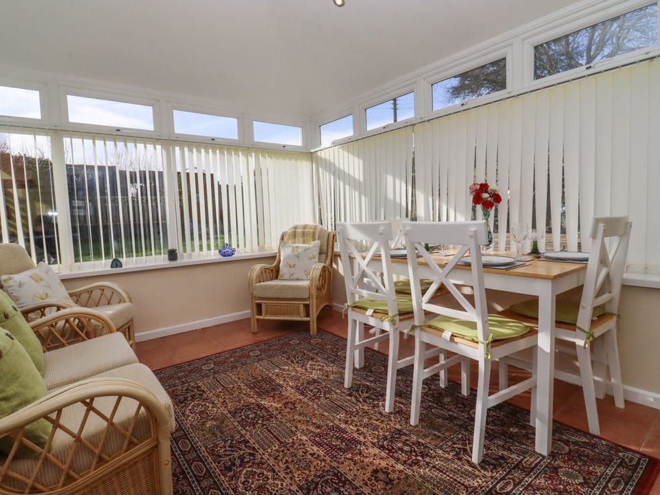 Cottage | Interior