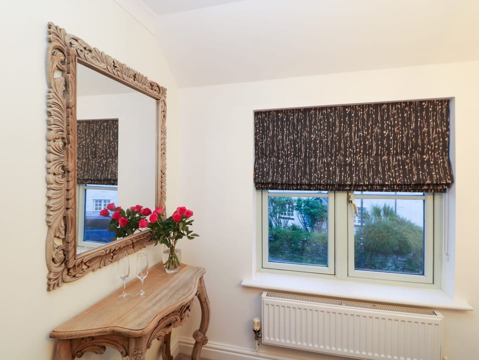 Cottage | 4 bedrooms, individually decorated, individually furnished, free WiFi