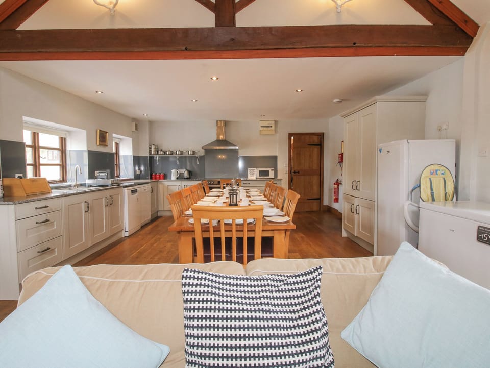 Cottage | Interior