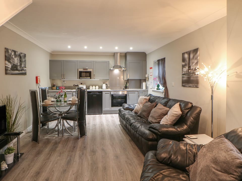 Cottage | Interior